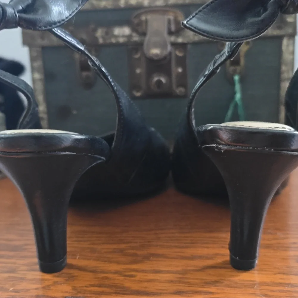 Parisian Black Bow Sling back Round Toe Vegan Leather Low Kitten Heel